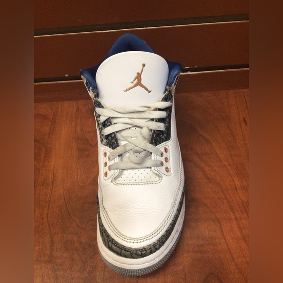 Nike Blue and Gray Sneakers - Picture 13 of 16